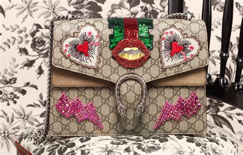 gucci официальный сайт интернет магазин
